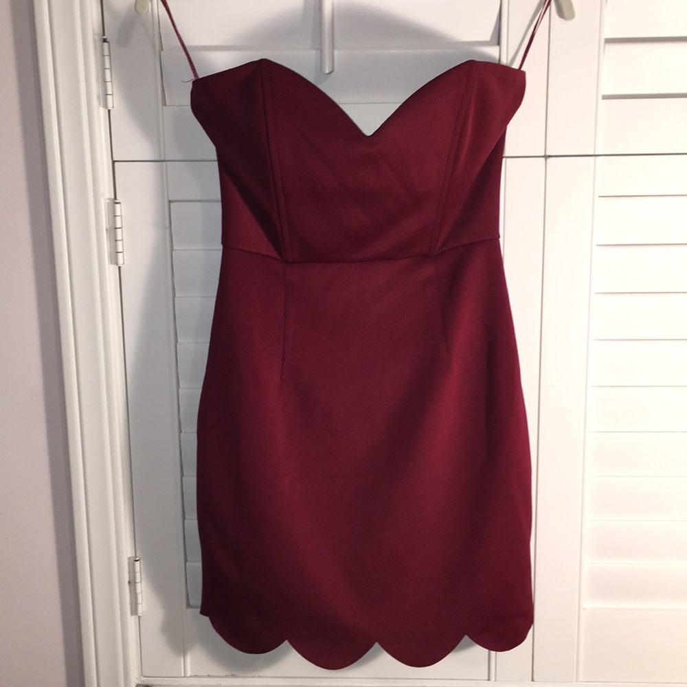 Strapless Scalloped Red Body-Con Dress